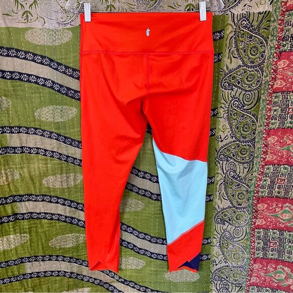 Cotopaxie Vibrant Red Mariposa Tights Size Medium - Picture 8 of 15